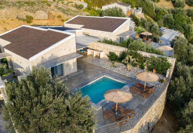 Villa in Plakias - Pyrgos Plakias 2 Villa in Plakias - Pyrgos Plakias 2