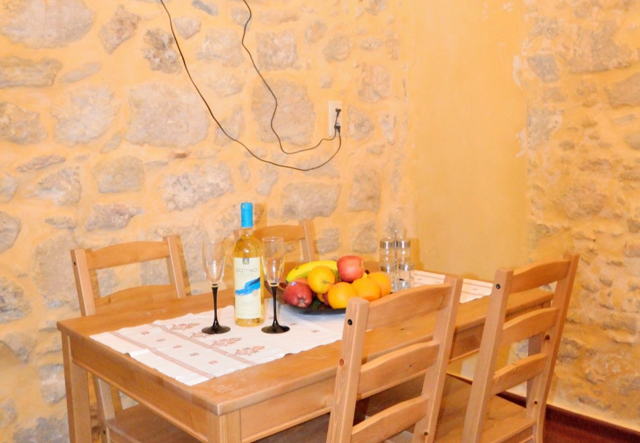 2 person studio in Rethymno Old Town, Dining table 2 person studio in Rethymno Old Town, Dining table