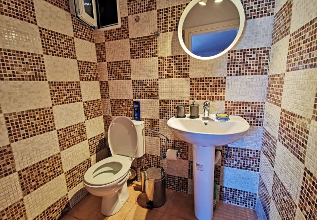 Apartment for 6 guests,Pyrgos Dirou,Mani,En-suite bathroom Apartment for 6 guests,Pyrgos Dirou,Mani,En-suite bathroom