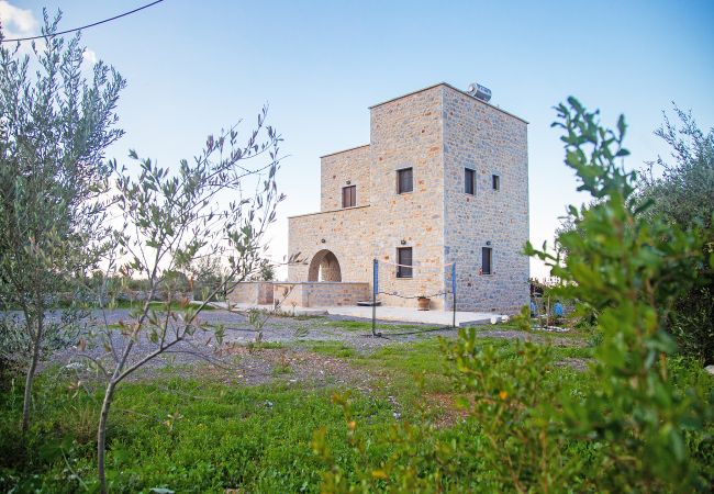 Beautiful Apartment for 6 guests,Pyrgos Dirou,Mani,Main facade of the property Beautiful Apartment for 6 guests,Pyrgos Dirou,Mani,Main facade of the property