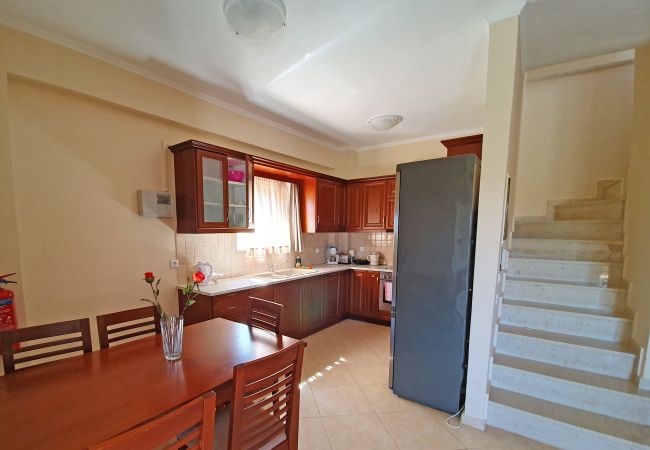 Villa in Walking distance to the beach, Near tavern, Chania, Crete Modern fully equipped kitchen of the villa of the villa in Walking distance to the beach, Near tavern, Chania, Crete