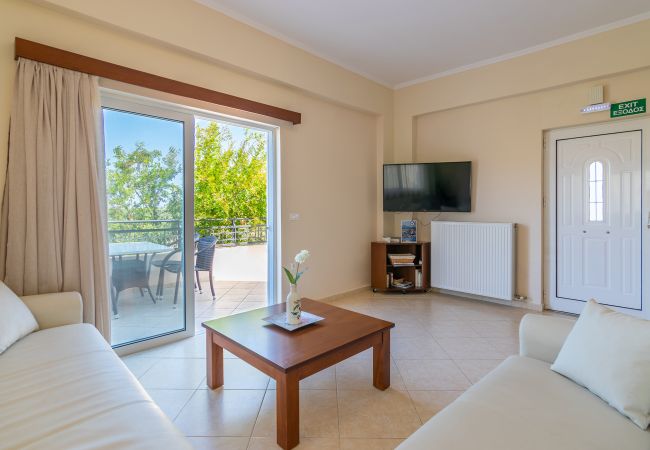 Villa in Walking distance to the beach, Near tavern, Chania, Crete Living area of the villa of the villa in Walking distance to the beach, Near tavern, Chania, Crete
