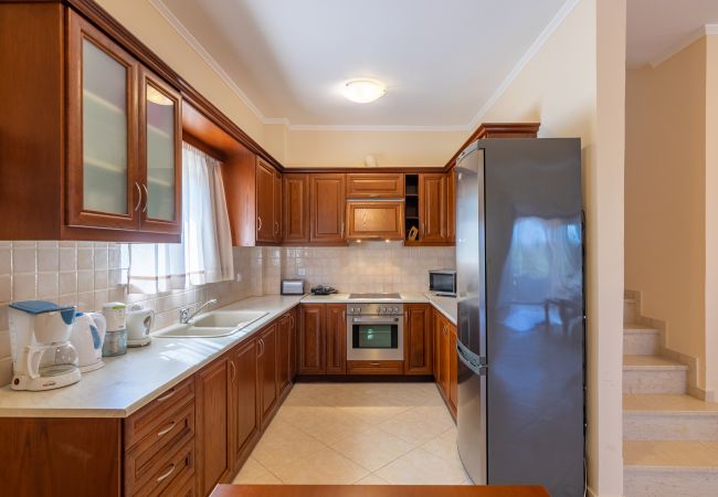 Villa in Walking distance to the beach, Near tavern, Chania, Crete Modern fully equipped kitchen of the villa of the villa in Walking distance to the beach, Near tavern, Chania, Crete