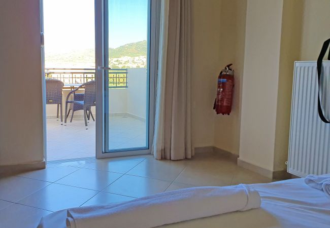 Villa in Walking distance to the beach, Near tavern, Chania, Crete Comfortable bedroom of the villa in Walking distance to the beach, Near tavern, Chania, Crete