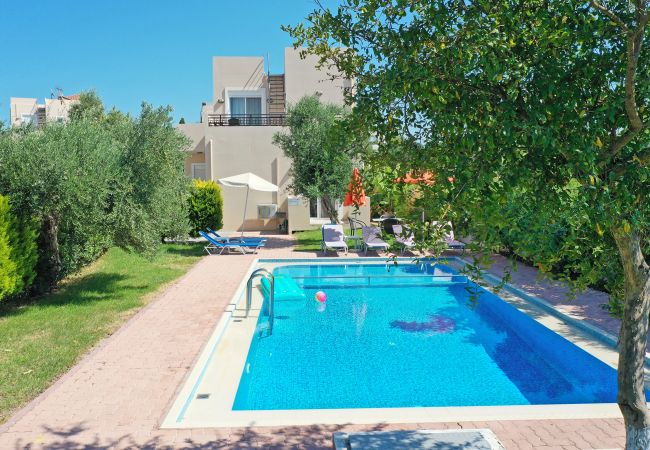 Villa in Walking distance to the beach, Near tavern, Chania, Crete Swimming pool area of the villa in Walking distance to the beach, Near tavern, Chania, Crete