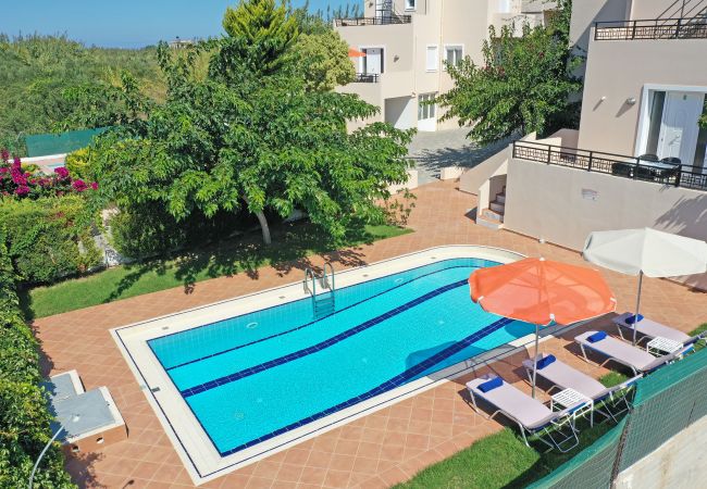 Villa in Walking distance to the beach, Near tavern, Chania, Crete Swimming pool area of the villa in Walking distance to the beach, Near tavern, Chania, Crete