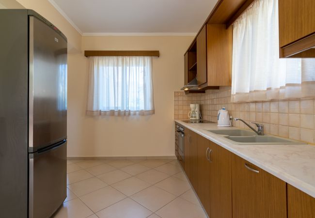 Villa in Walking distance to the beach, Near tavern, Chania, Crete Modern fully equipped kitchen of the villa in Walking distance to the beach, Near tavern, Chania, Crete
