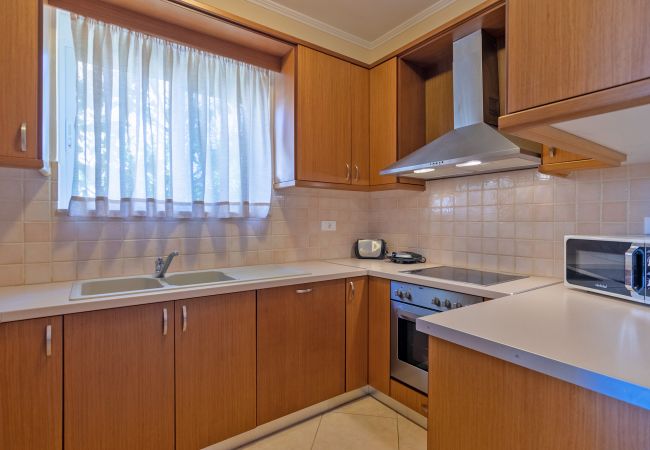 Villa in Walking distance to the beach, Near tavern, Chania, Crete Modern fully equipped kitchen of the villa in Walking distance to the beach, Near tavern, Chania, Crete