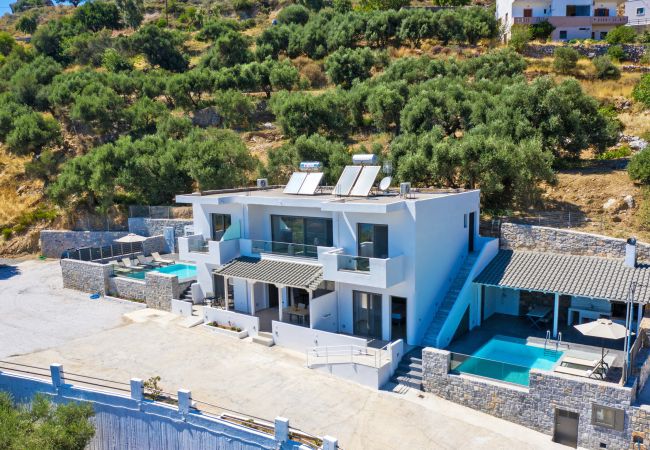 Spectacular Sea View Villa,Near Taverns & Sandy Beaches