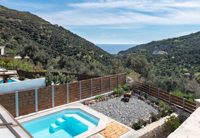 Villa in Rodakino - Cosmakis Villa in Rodakino - Cosmakis