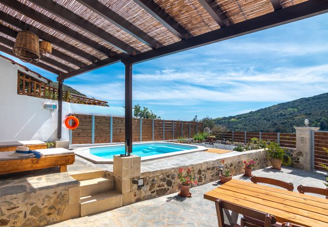 Villa in Rodakino - Cosmakis Villa in Rodakino - Cosmakis