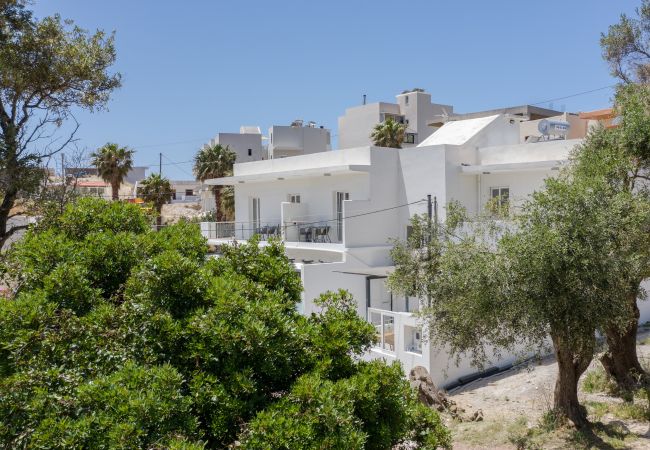 Modern studios & apartment,fully renovated,100m beach,Plakias,Crete