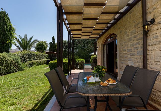 Villa in Adelianos Kampos - Kali Villa in Adelianos Kampos - Kali