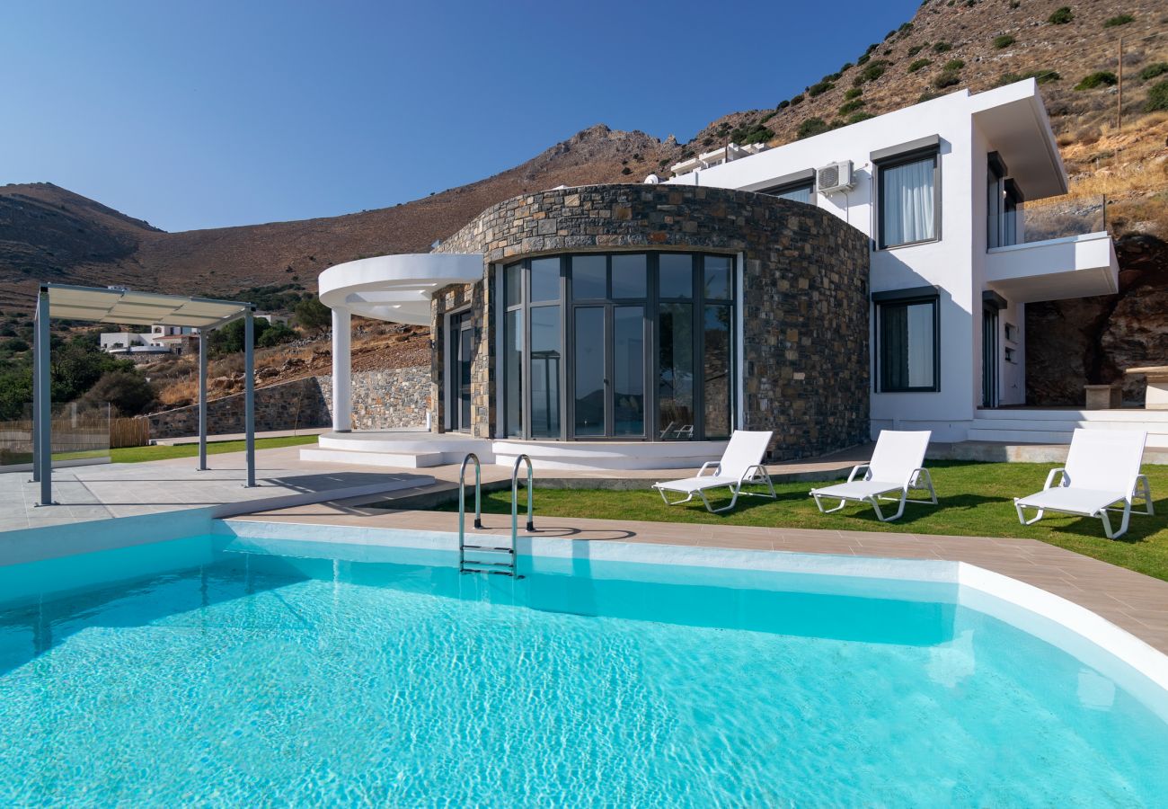 New built,Private pool,Next to all amenities,Elounda,Crete,Greece New built,Private pool,Next to all amenities,Elounda,Crete,Greece