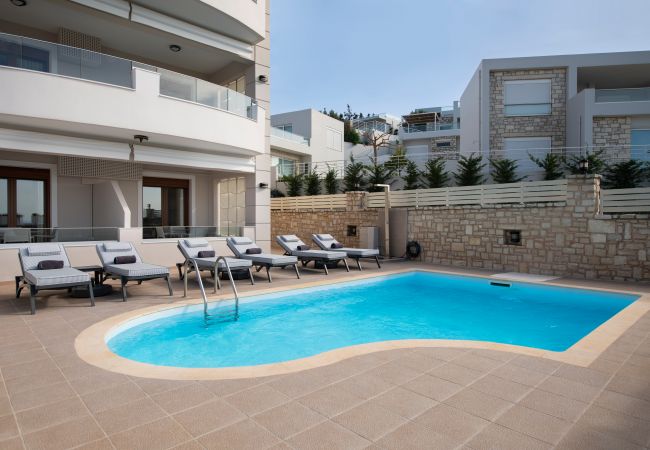 Zen Play Apartment, Near the beach-Swimming Pool