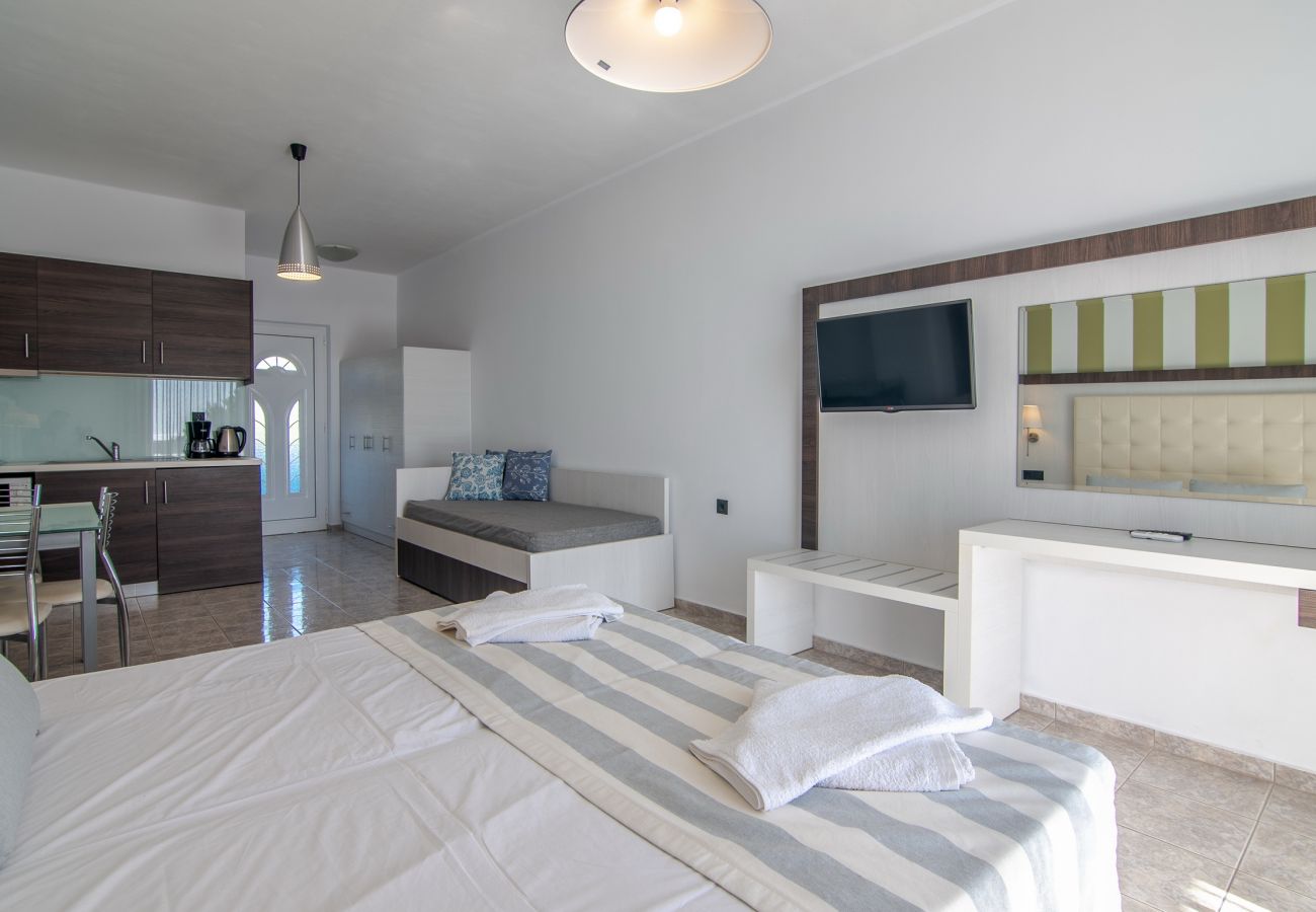 Studio,Walking distance to beach & tavern,Damnoni,Plakias,Crete Studio,Walking distance to beach & tavern,Damnoni,Plakias,Crete