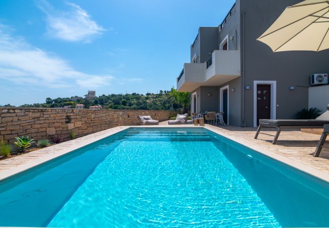 Cozy studio,Fantastic vews,Swimming pool,Maroulas,Rethymno