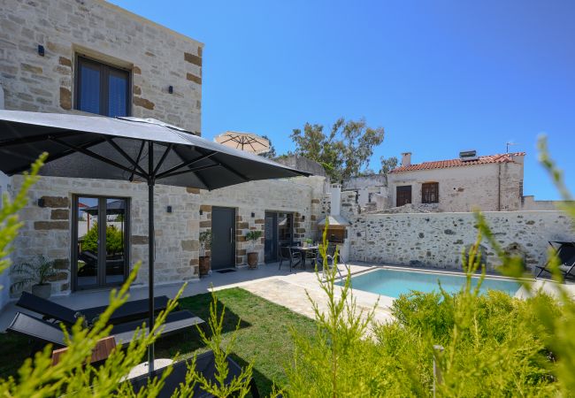 Stone project villa in Pigi Rethymno 