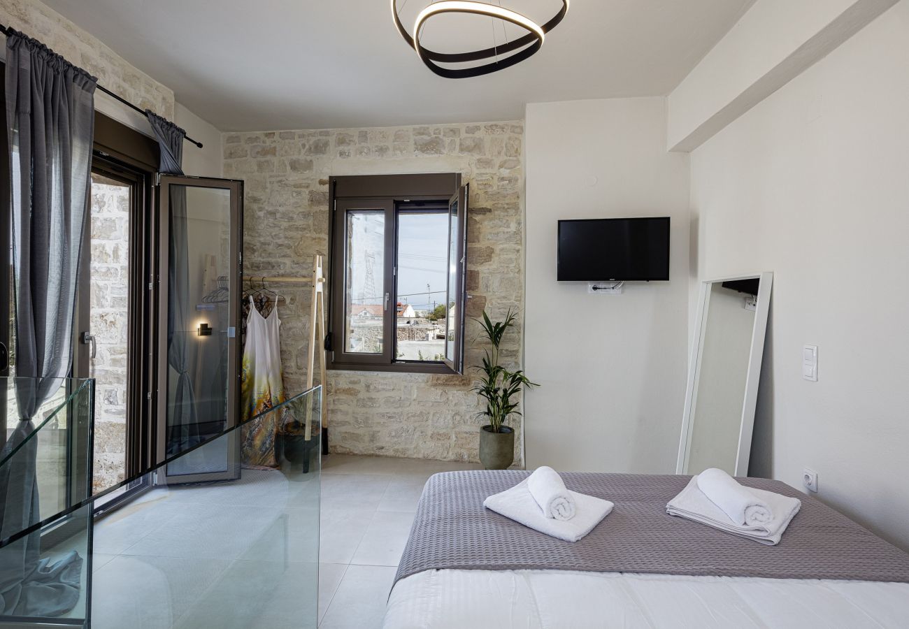 Stone renovated house,Near tavern,cafe,supermarket,Pigi,Rethymno,Crete Stone renovated house,Near tavern,cafe,supermarket,Pigi,Rethymno,Crete