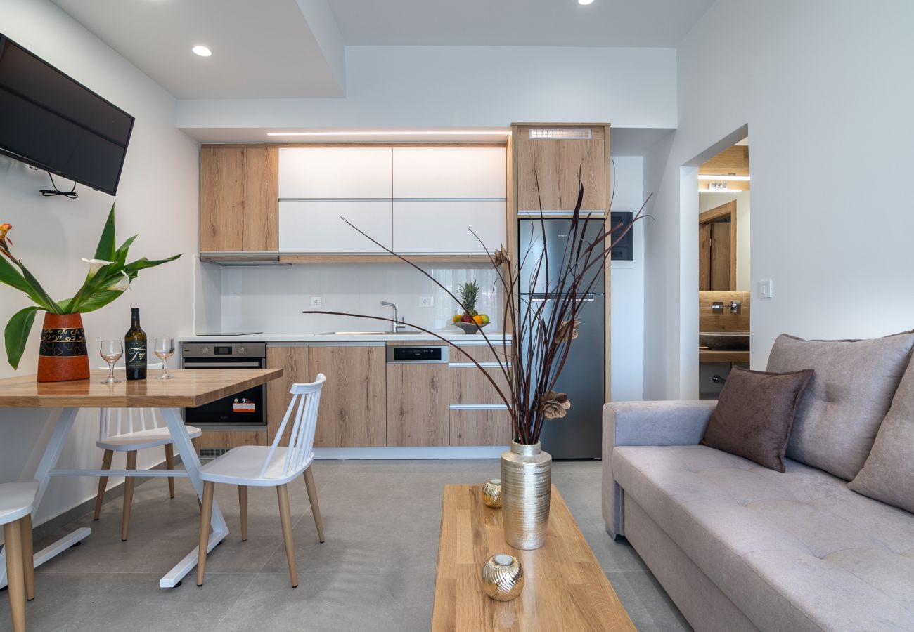 Modern studios & apartments,fully renovated,100m beach,Plakias,Crete Modern studios & apartments,fully renovated,100m beach,Plakias,Crete