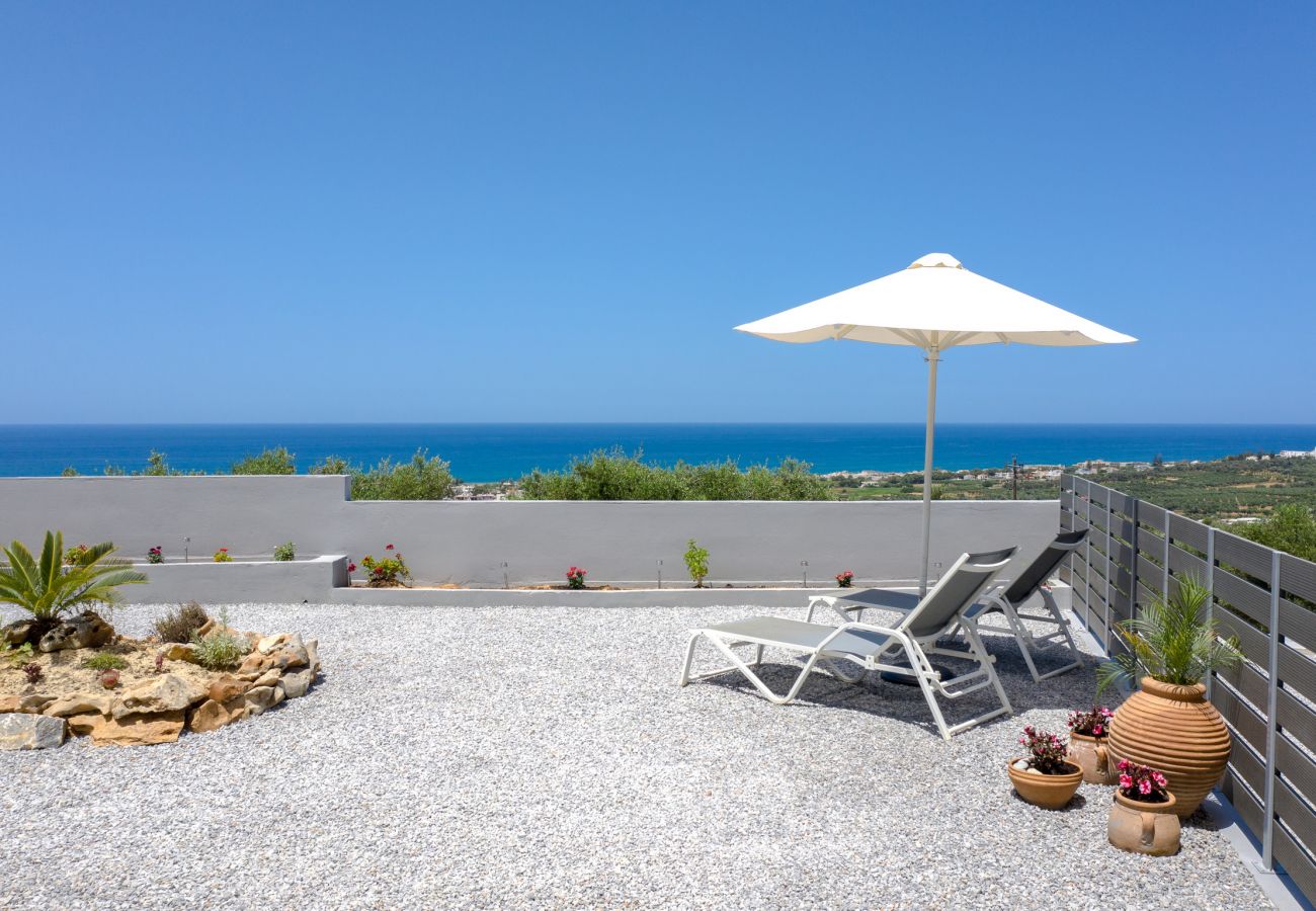 Cozy apt,Fully equipped,Near amenities,Platanias,Rethymno Cozy apt,Fully equipped,Near amenities,Platanias,Rethymno