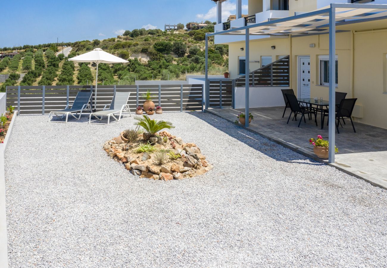 Cozy apt,Fully equipped,Near amenities,Platanias,Rethymno Cozy apt,Fully equipped,Near amenities,Platanias,Rethymno