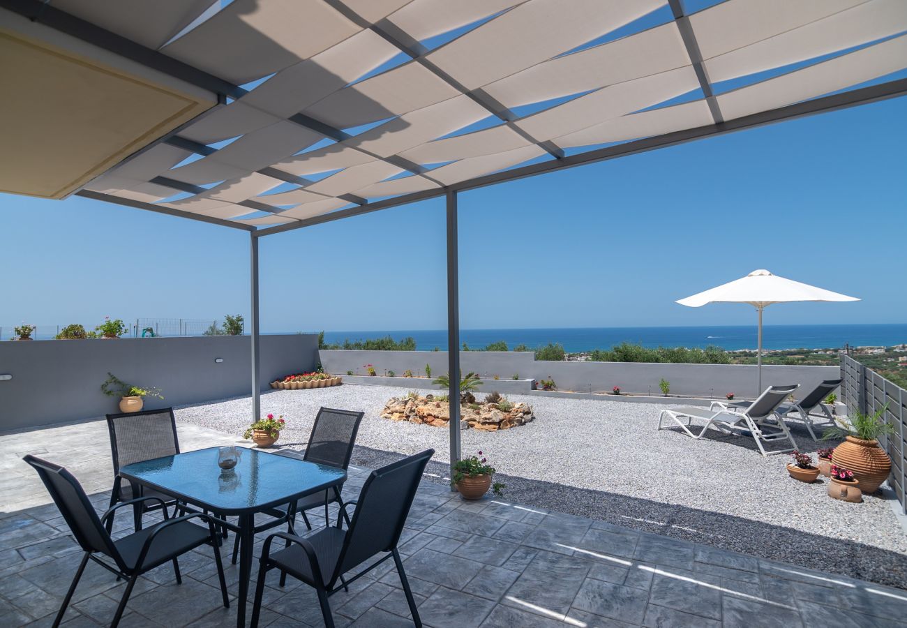 Cozy apt,Fully equipped,Near amenities,Platanias,Rethymno Cozy apt,Fully equipped,Near amenities,Platanias,Rethymno