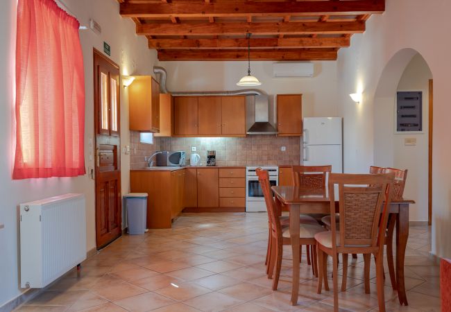 Villa in Agia Triada - Hill Top Villa in Agia Triada - Hill Top