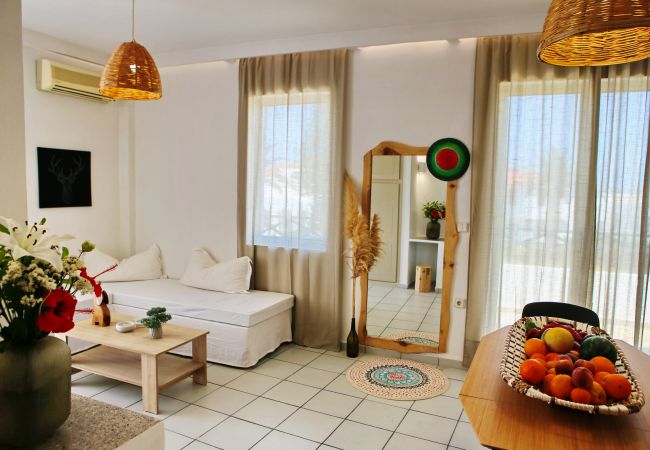 Kalimera apt,Near beach,Tavern,Supermarket,Rethymno Kalimera apt,Near beach,Tavern,Supermarket,Rethymno