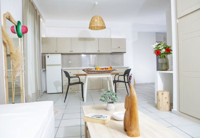 Kalimera apt,Near beach,Tavern,Supermarket,Rethymno Kalimera apt,Near beach,Tavern,Supermarket,Rethymno