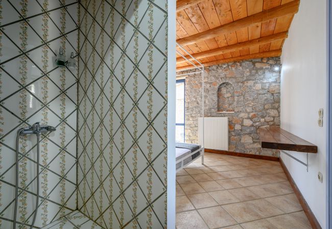 Rozare,serene villa,pool,Near taverns,Crete,Greece Rozare,serene villa,pool,Near taverns,Crete,Greece