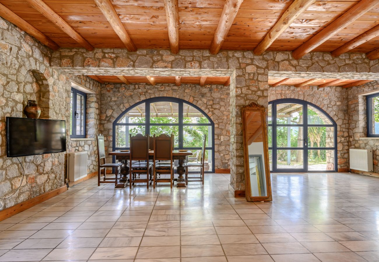 Rozare,serene villa,pool,Near taverns,Crete,Greece Rozare,serene villa,pool,Near taverns,Crete,Greece
