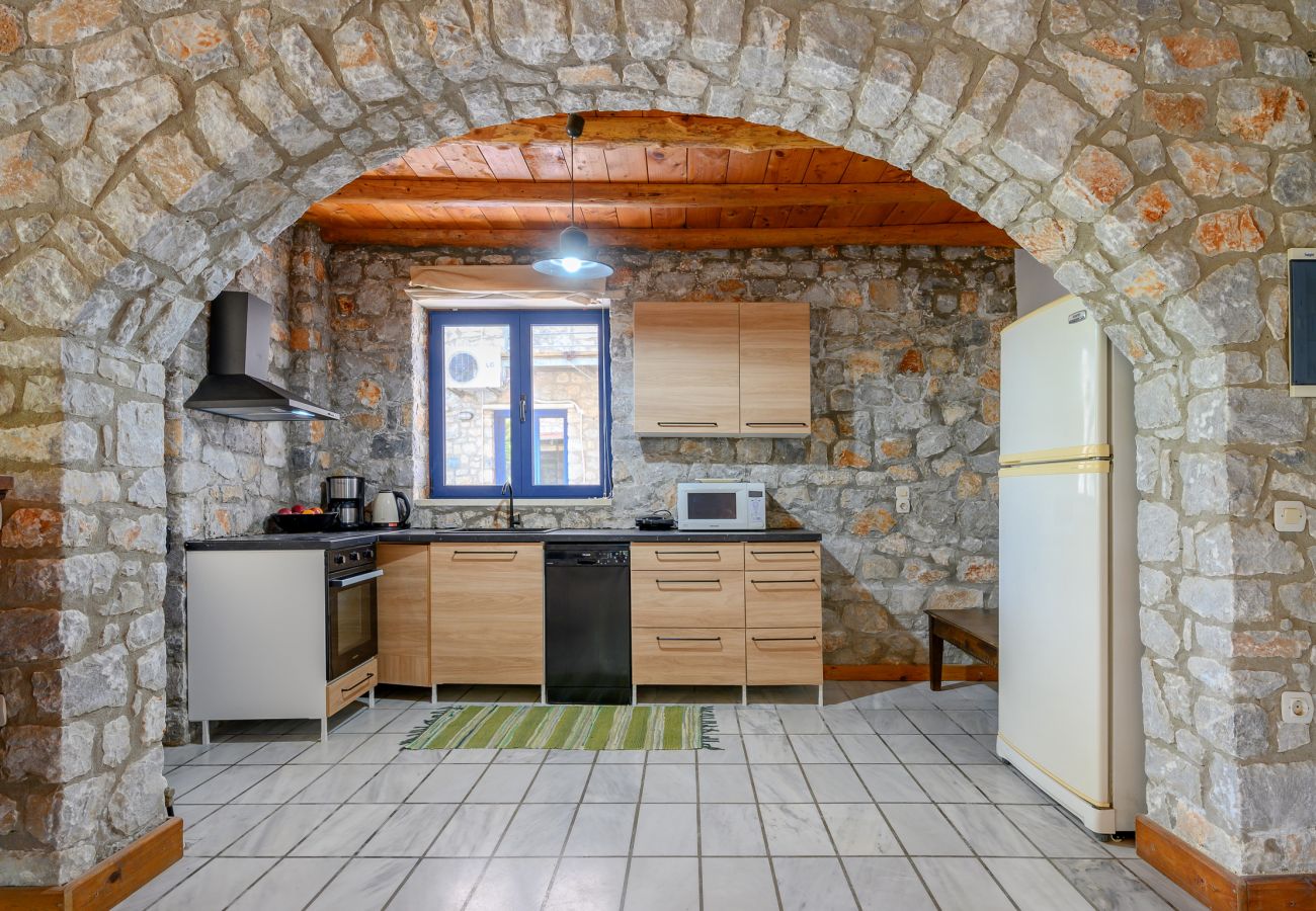 Rozare,serene villa,pool,Near taverns,Crete,Greece Rozare,serene villa,pool,Near taverns,Crete,Greece
