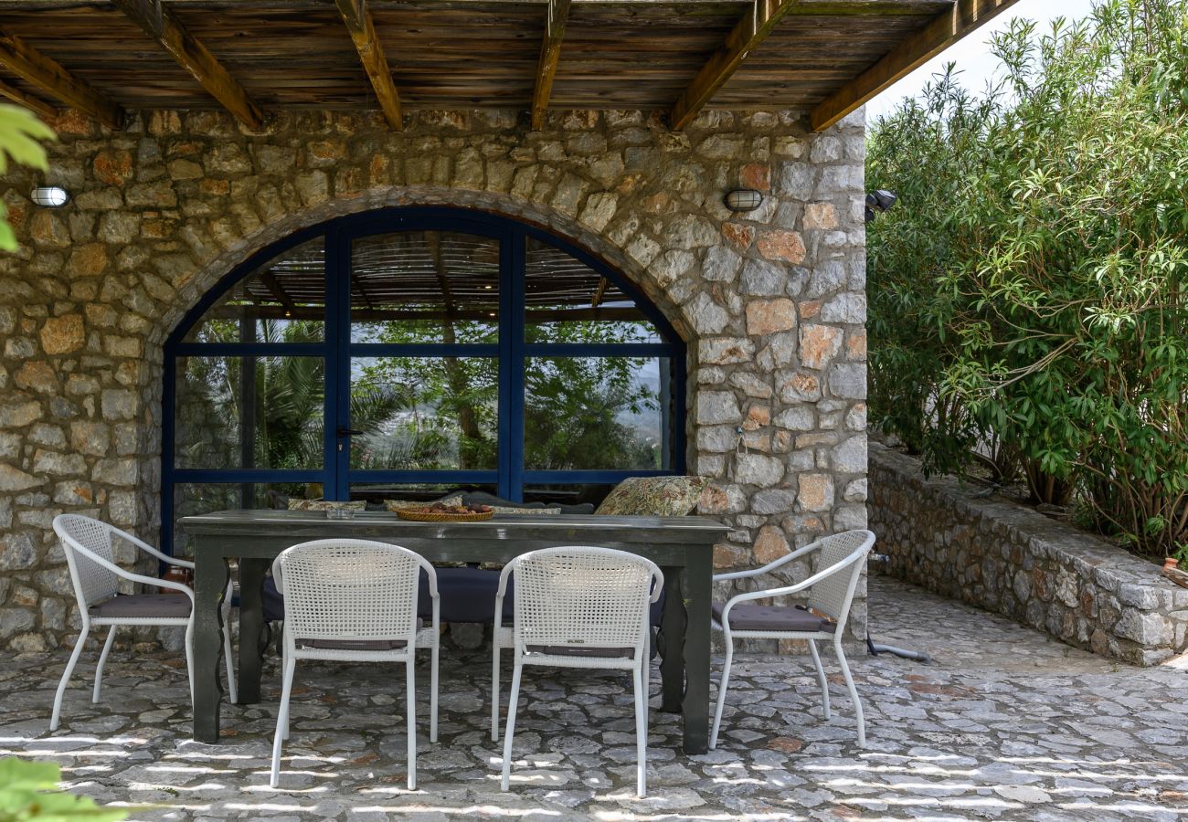 Rozare,serene villa,pool,Near taverns,Crete,Greece Rozare,serene villa,pool,Near taverns,Crete,Greece