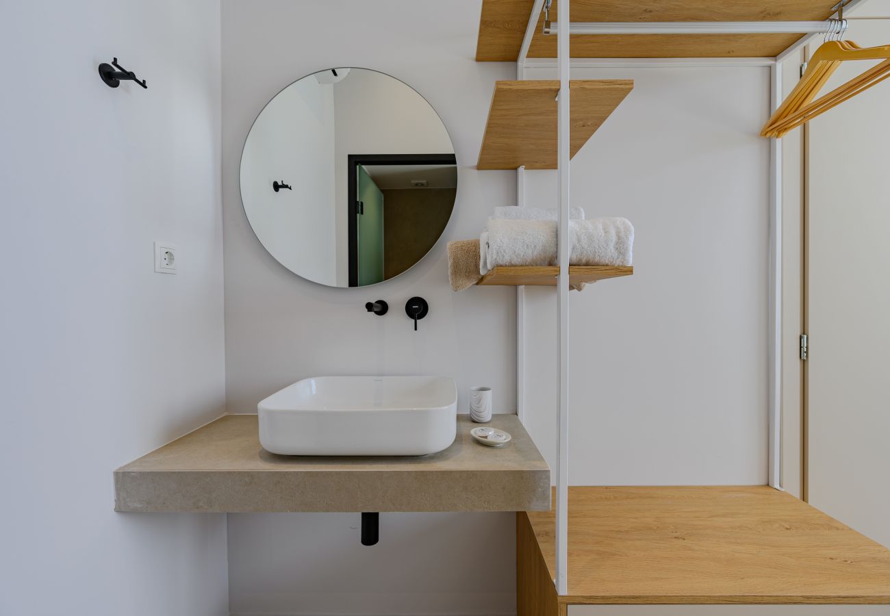 Pyrgos Exquisite villa 2, Bathroom Area Pyrgos Exquisite villa 2, Bathroom Area