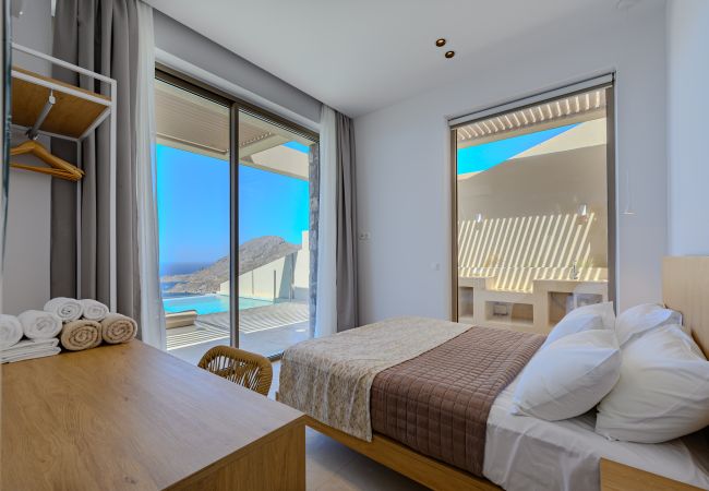 Villa in Plakias - Pyrgos Exquisite 5 Villa Villa in Plakias - Pyrgos Exquisite 5 Villa
