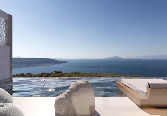 Pyrgos Exquisite villa 7, swimming pool, views