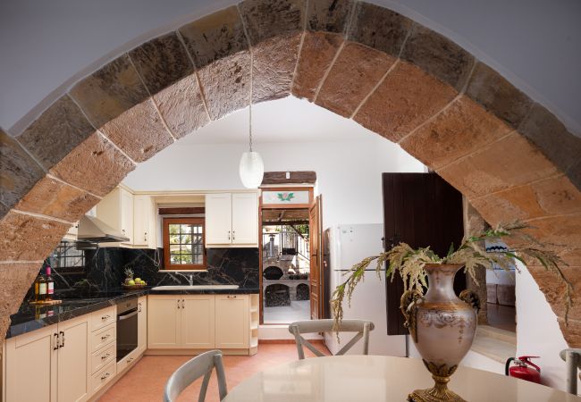 Villa in Garazo - Captain's Hyatt Villa in Garazo - Captain's Hyatt