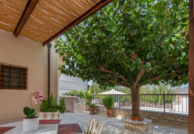 Villa in Garazo - Captain's Hyatt Villa in Garazo - Captain's Hyatt