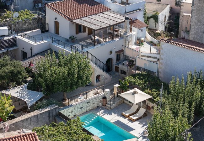 Villa in Garazo - Captain's Hyatt Villa in Garazo - Captain's Hyatt