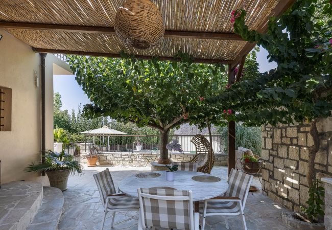 Villa in Garazo - Captain's Hyatt Villa in Garazo - Captain's Hyatt