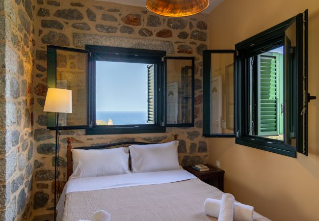 Apartment in Agia Varvara - Mani Tsopakas Residences - Artsi Maisonette Apartment in Agia Varvara - Mani Tsopakas Residences - Artsi Maisonette