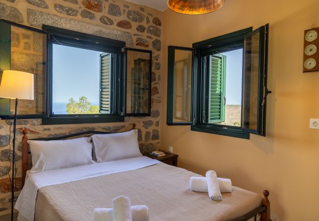 Apartment in Agia Varvara - Mani Tsopakas Residences - Artsi Maisonette Apartment in Agia Varvara - Mani Tsopakas Residences - Artsi Maisonette