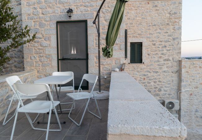 Apartment in Agia Varvara - Mani Tsopakas Residences - Artsi Maisonette Apartment in Agia Varvara - Mani Tsopakas Residences - Artsi Maisonette