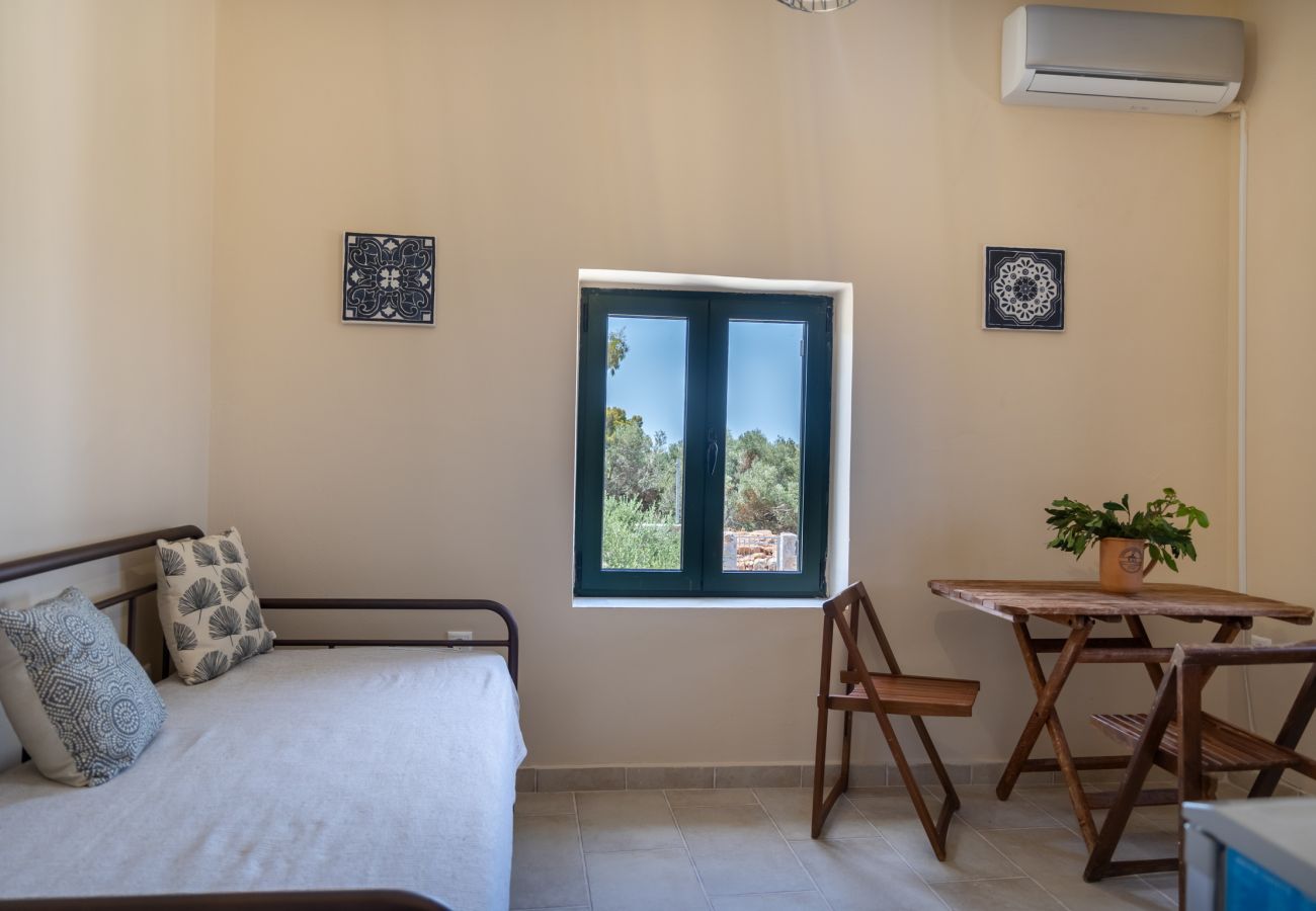 Apartment in Agia Varvara - Mani Tsopakas Residences - Koudounopetra Apartment Apartment in Agia Varvara - Mani Tsopakas Residences - Koudounopetra Apartment