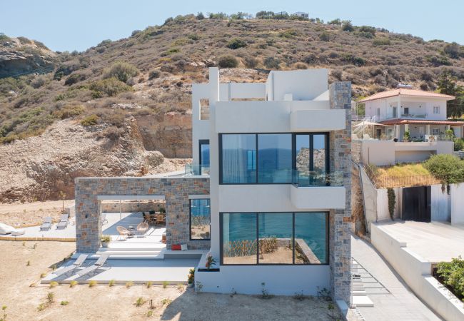 Villa in Agia Pelagia - Theasea Luxury Residence Villa in Agia Pelagia - Theasea Luxury Residence