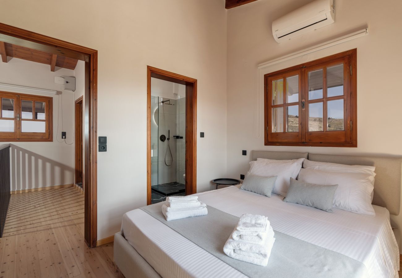 Villa in Panormo - Ami Manoir Villa in Panormo - Ami Manoir