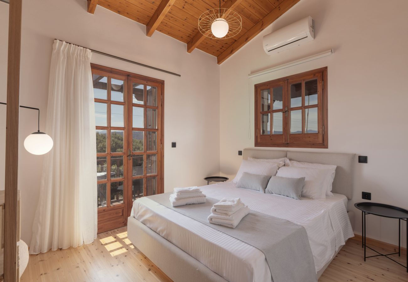 Villa in Panormo - Ami Manoir Villa in Panormo - Ami Manoir