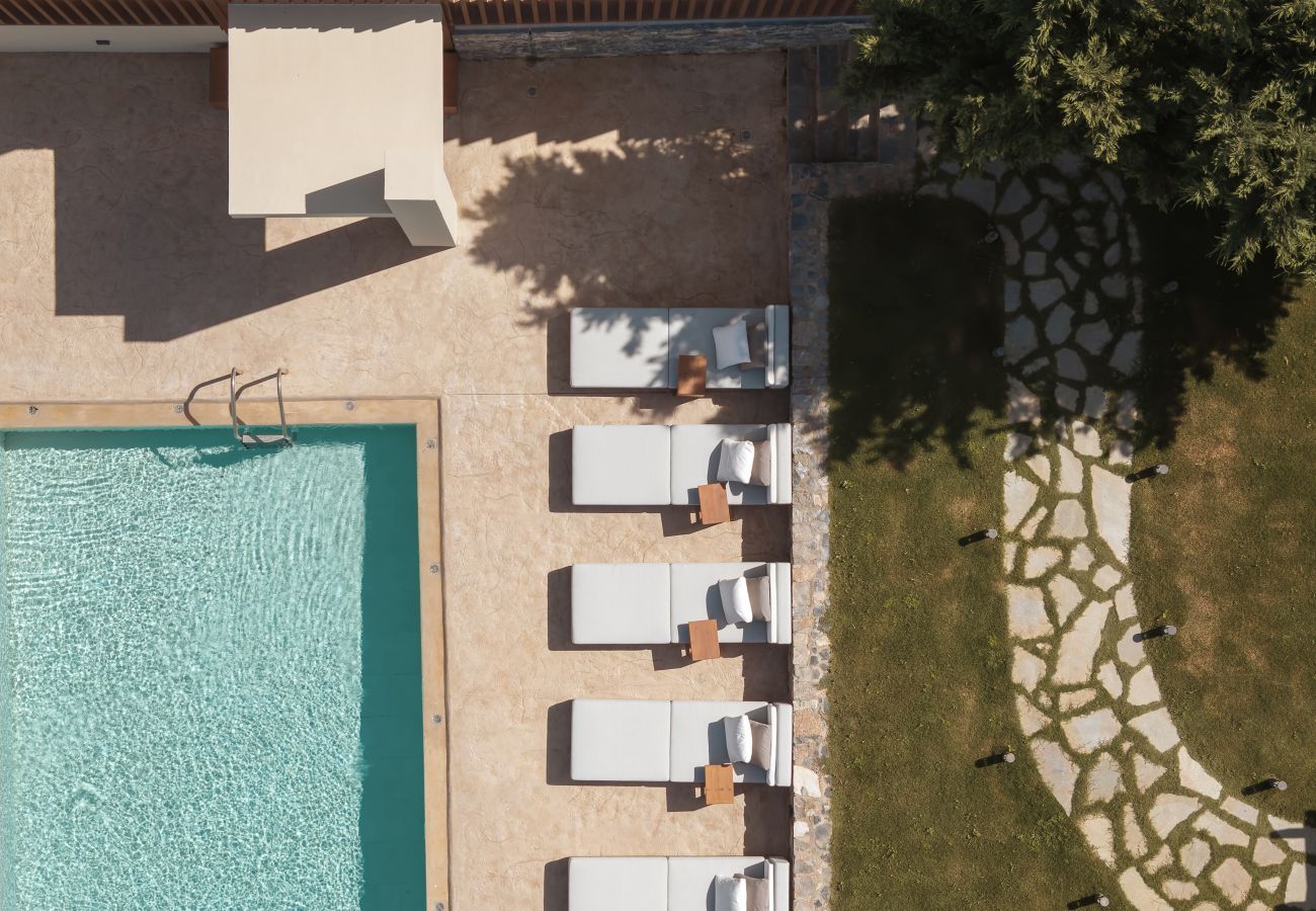 Villa in Panormo - Ami Manoir Villa in Panormo - Ami Manoir