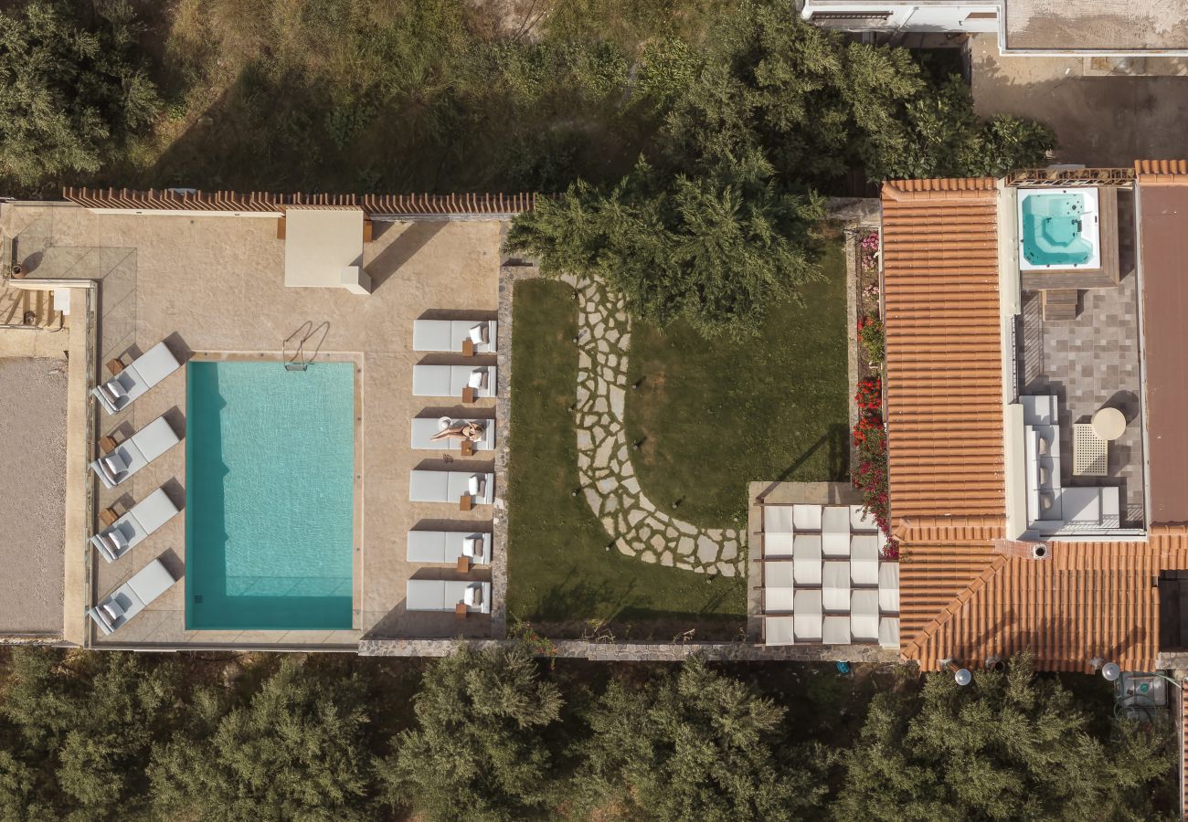 Villa in Panormo - Ami Manoir Villa in Panormo - Ami Manoir